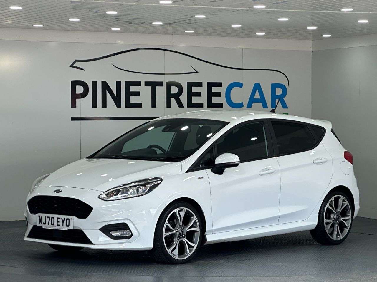 A 2020 FORD FIESTA 1.0T EcoBoost MHEV ST-Line X Edition Hatchback 5dr Petrol Manual Euro 6 (s/ A 2020 FORD FIESTA 1.0T EcoBoost MHEV ST-Line X Edition Hatchback 5dr Petrol Manual Euro 6 (s/