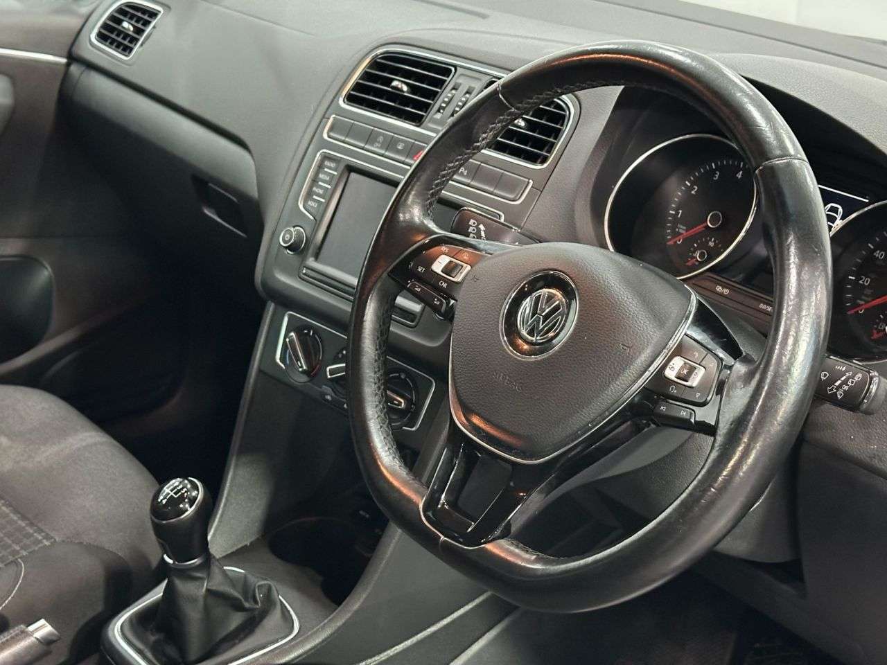 2016 VOLKSWAGEN POLO 2016 VOLKSWAGEN POLO