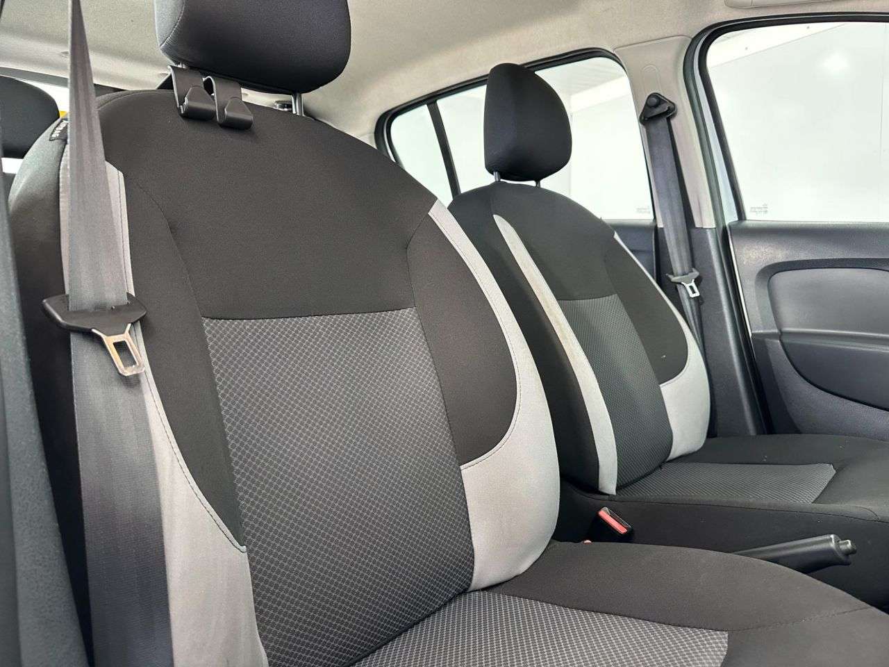 2016 DACIA SANDERO 2016 DACIA SANDERO