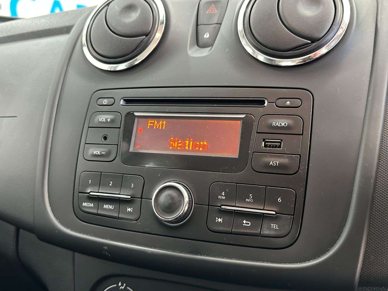 2016 DACIA SANDERO 2016 DACIA SANDERO