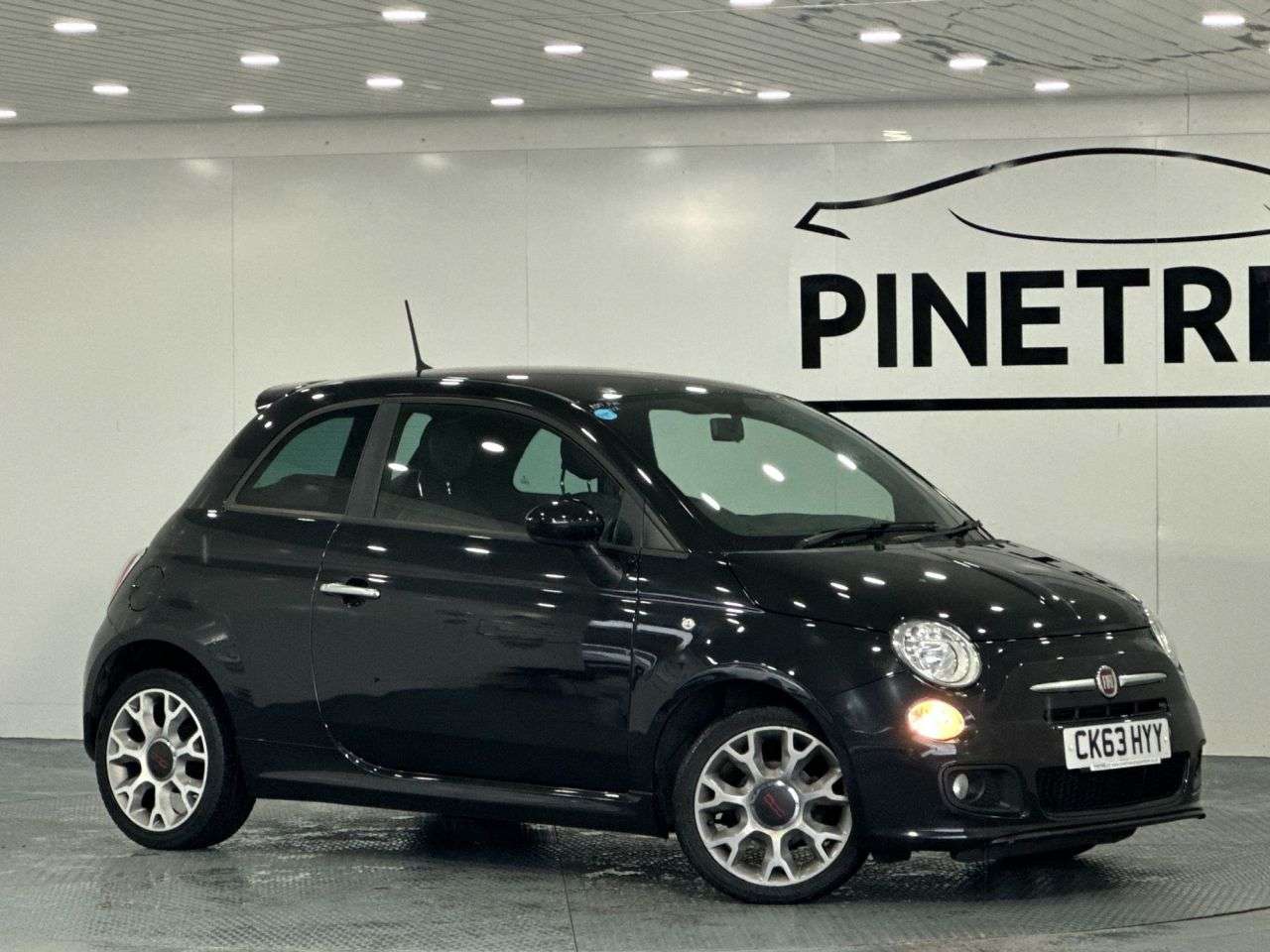 A 2013 FIAT 500 1.2 S Hatchback 3dr Petrol Manual Euro 5 (s/s) (69 bhp) A 2013 FIAT 500 1.2 S Hatchback 3dr Petrol Manual Euro 5 (s/s) (69 bhp)