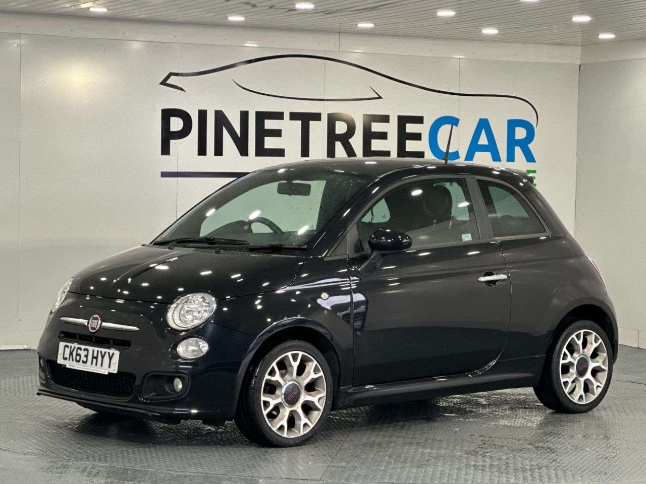 A 2013 FIAT 500 1.2 S Hatchback 3dr Petrol Manual Euro 5 (s/s) (69 bhp) A 2013 FIAT 500 1.2 S Hatchback 3dr Petrol Manual Euro 5 (s/s) (69 bhp)