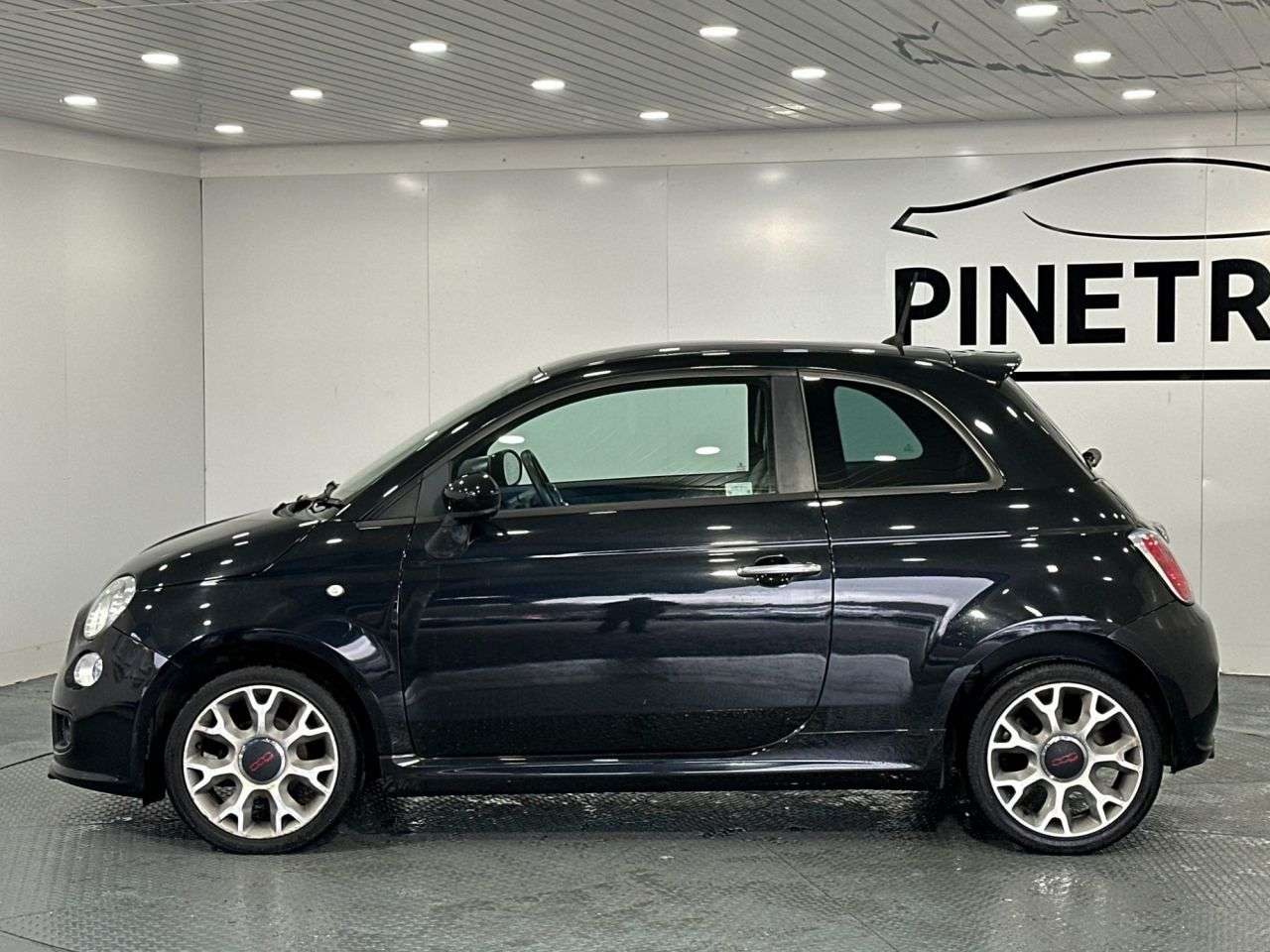 2013 FIAT 500 2013 FIAT 500