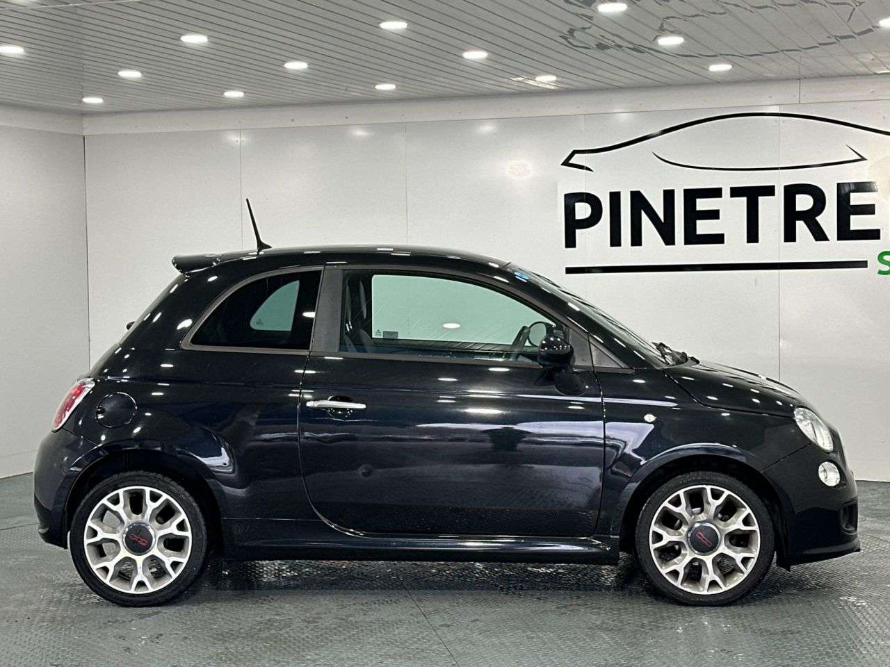 2013 FIAT 500 2013 FIAT 500