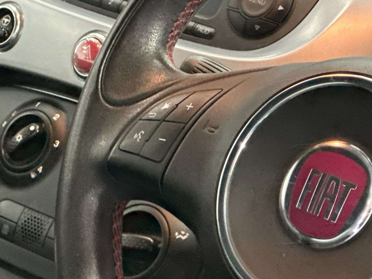 2013 FIAT 500 2013 FIAT 500