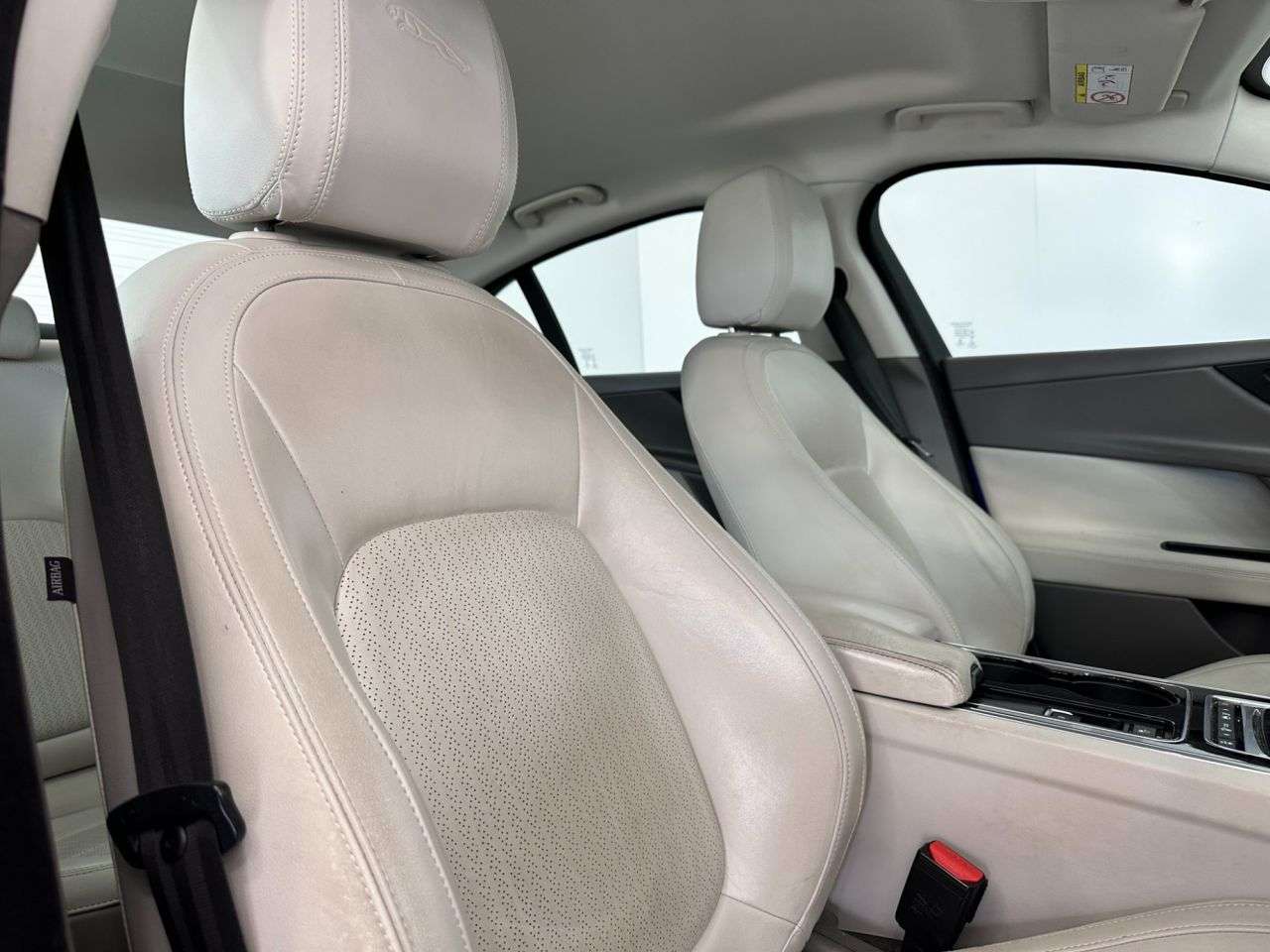 2017 JAGUAR XE 2017 JAGUAR XE