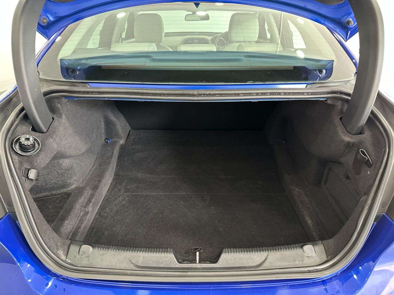 2017 JAGUAR XE 2017 JAGUAR XE