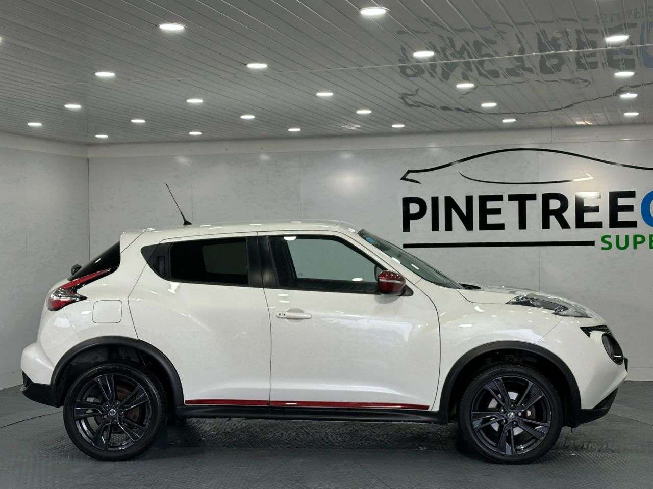 2017 NISSAN JUKE 2017 NISSAN JUKE
