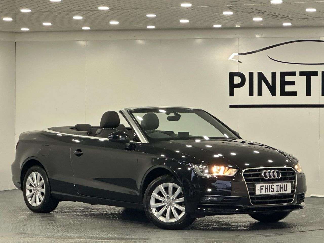 A 2015 AUDI A3 CABRIOLET 1.6 TDI SE Convertible 2dr Diesel Manual Euro 6 (s/s) (110 ps) A 2015 AUDI A3 CABRIOLET 1.6 TDI SE Convertible 2dr Diesel Manual Euro 6 (s/s) (110 ps)
