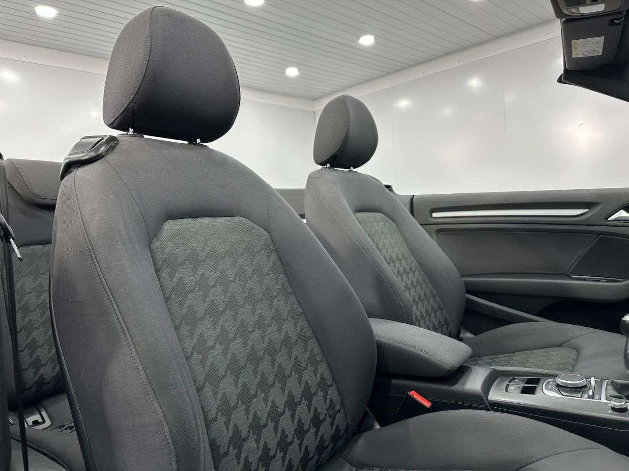 2015 AUDI A3 CABRIOLET 2015 AUDI A3 CABRIOLET