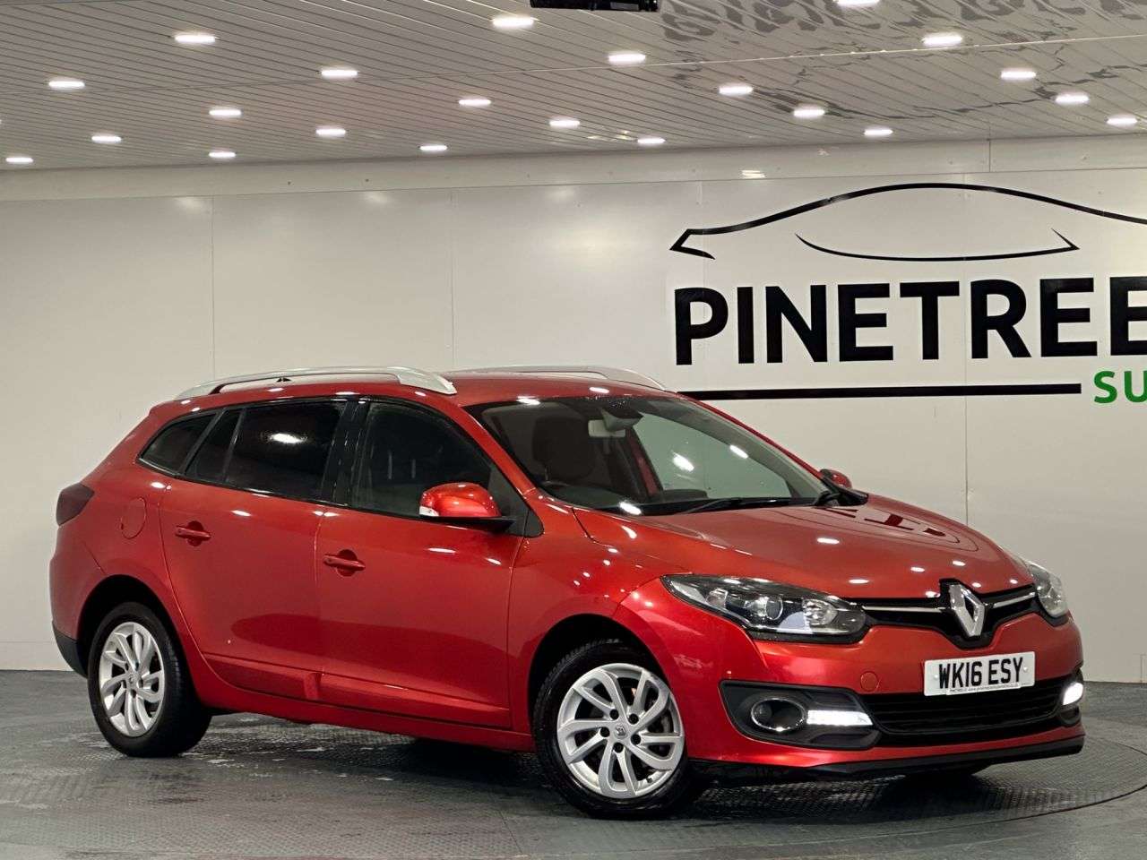 A 2016 RENAULT MEGANE 1.5 dCi Dynamique Nav Sport Tourer 5dr Diesel Manual Euro 6 (s/s) (110 ps) A 2016 RENAULT MEGANE 1.5 dCi Dynamique Nav Sport Tourer 5dr Diesel Manual Euro 6 (s/s) (110 ps)