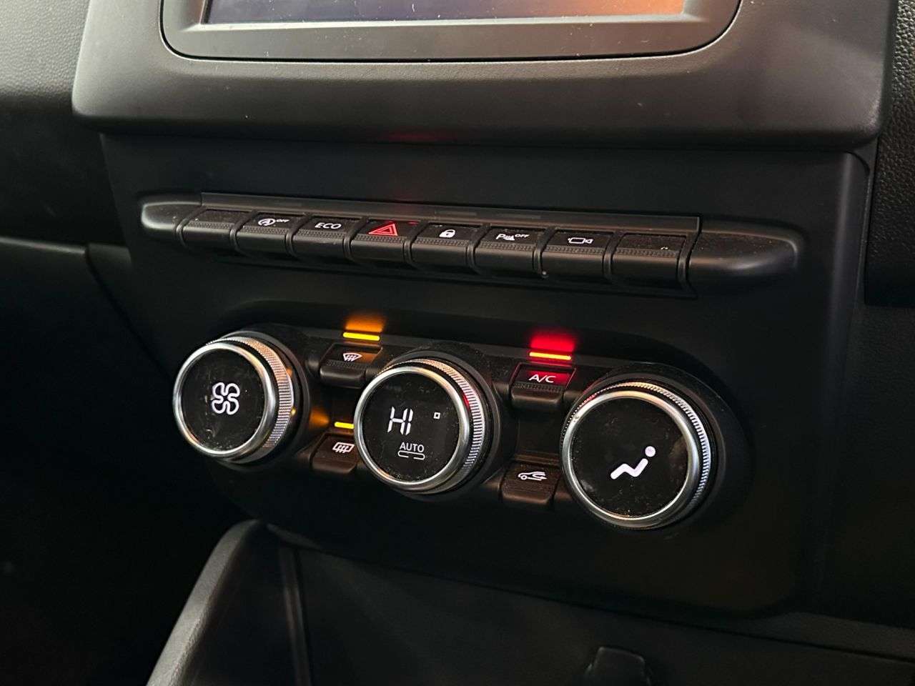 2019 DACIA DUSTER 2019 DACIA DUSTER