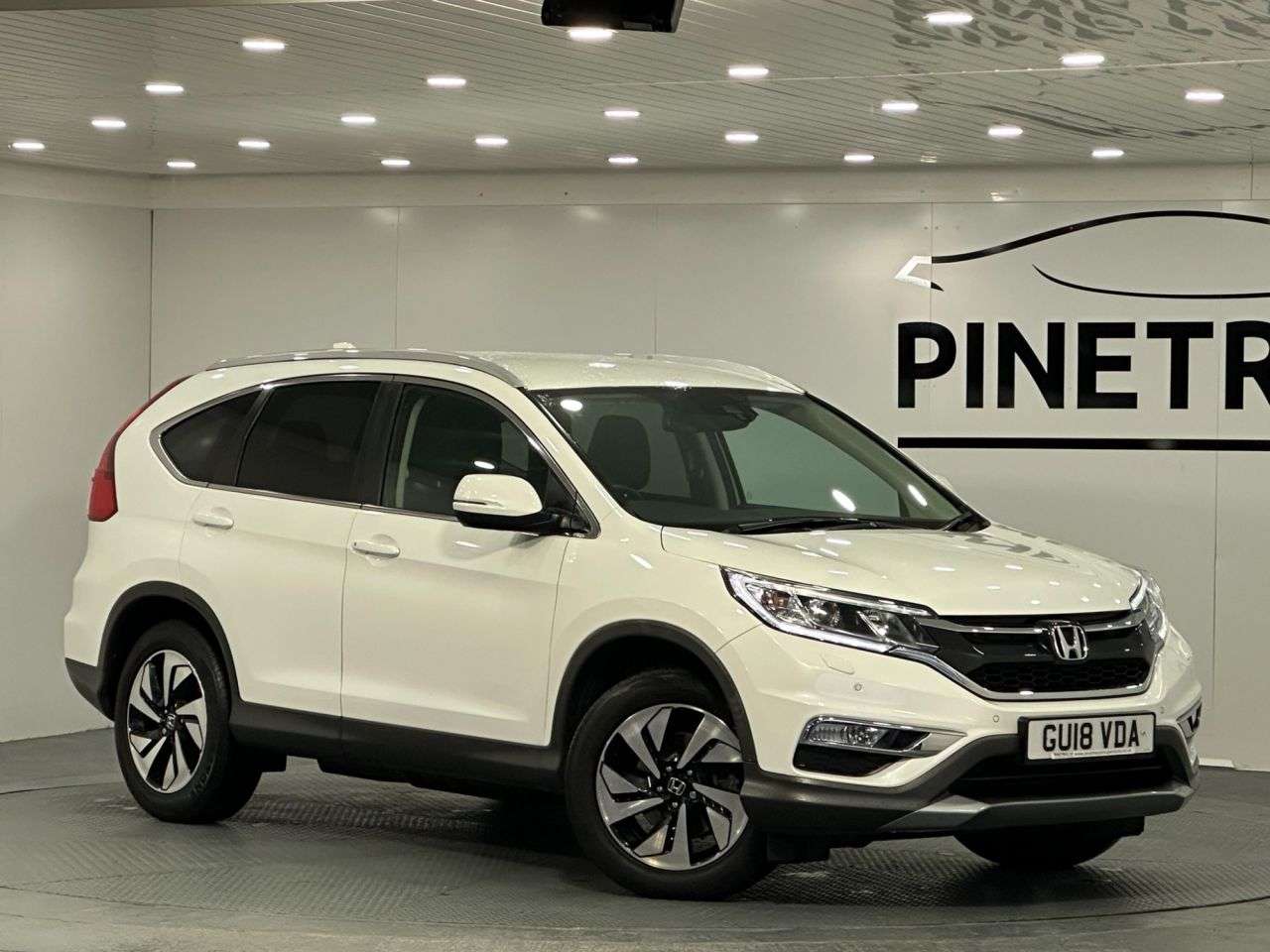 A 2018 HONDA CR-V 1.6 i-DTEC SR SUV 5dr Diesel Auto 4WD Euro 6 (160 ps) A 2018 HONDA CR-V 1.6 i-DTEC SR SUV 5dr Diesel Auto 4WD Euro 6 (160 ps)