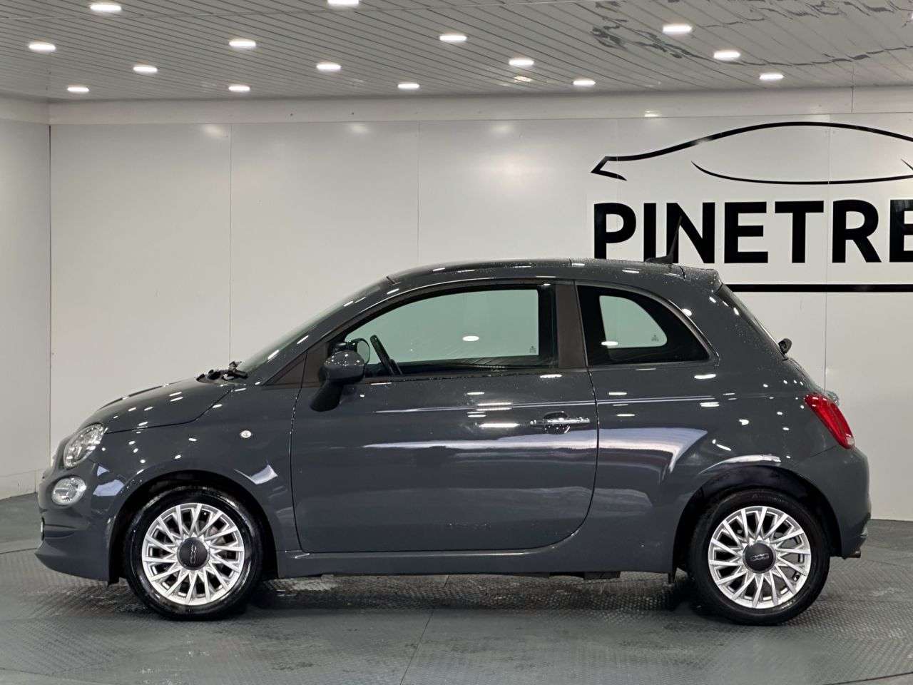 2021 FIAT 500 2021 FIAT 500