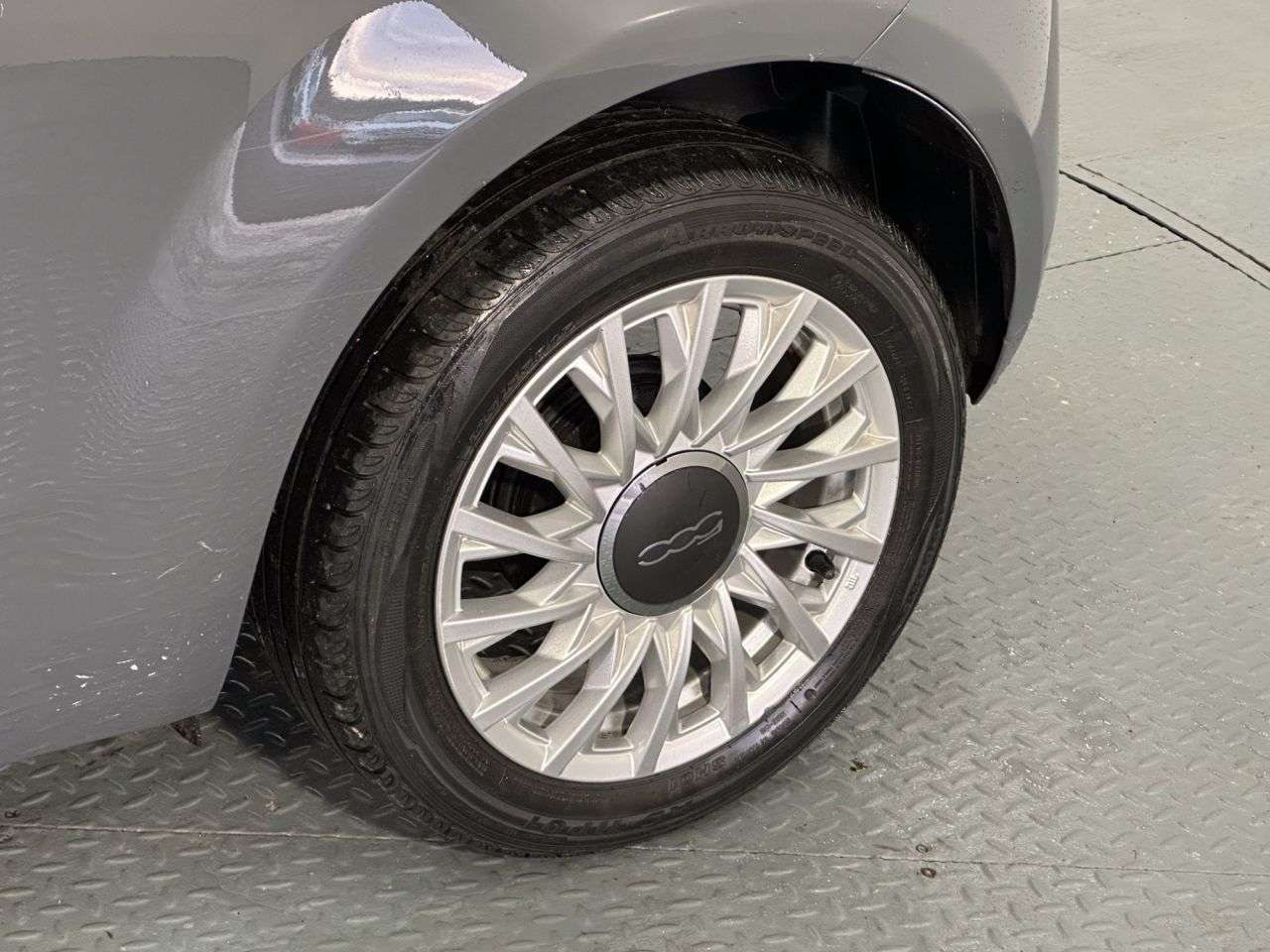 2021 FIAT 500 2021 FIAT 500