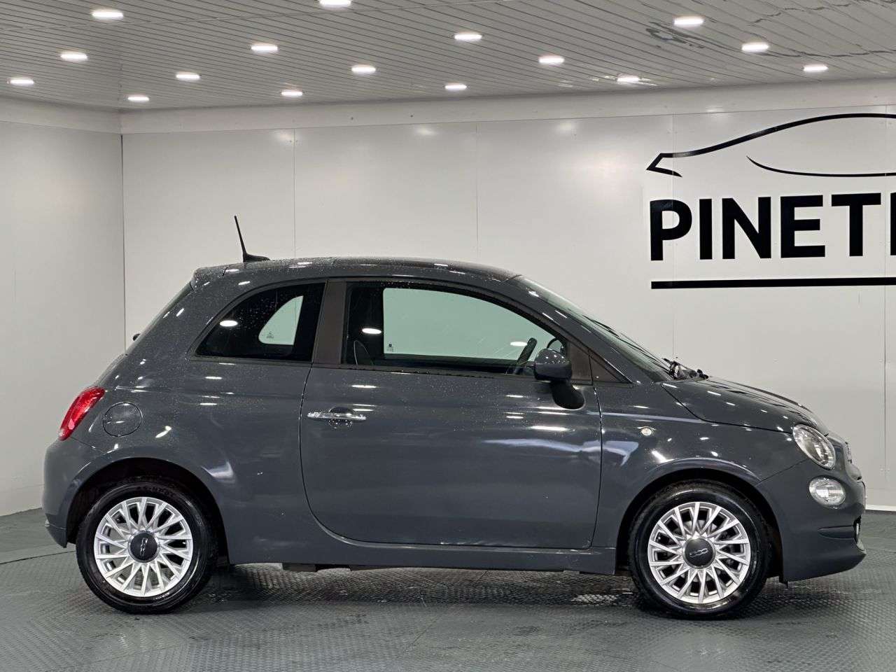 2021 FIAT 500 2021 FIAT 500