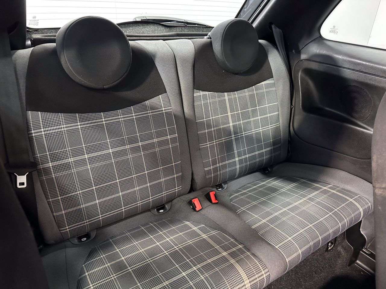 2021 FIAT 500 2021 FIAT 500