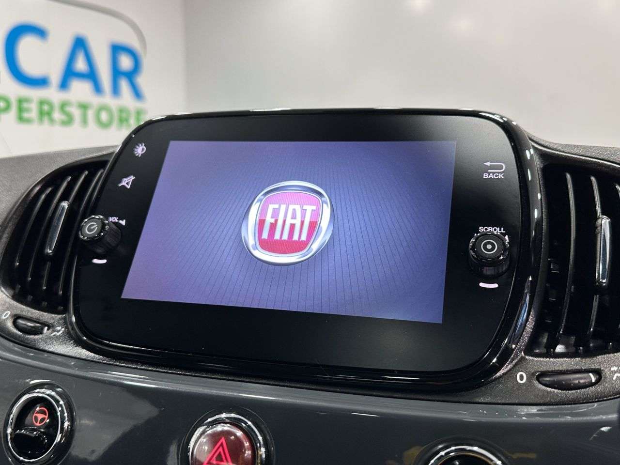 2021 FIAT 500 2021 FIAT 500