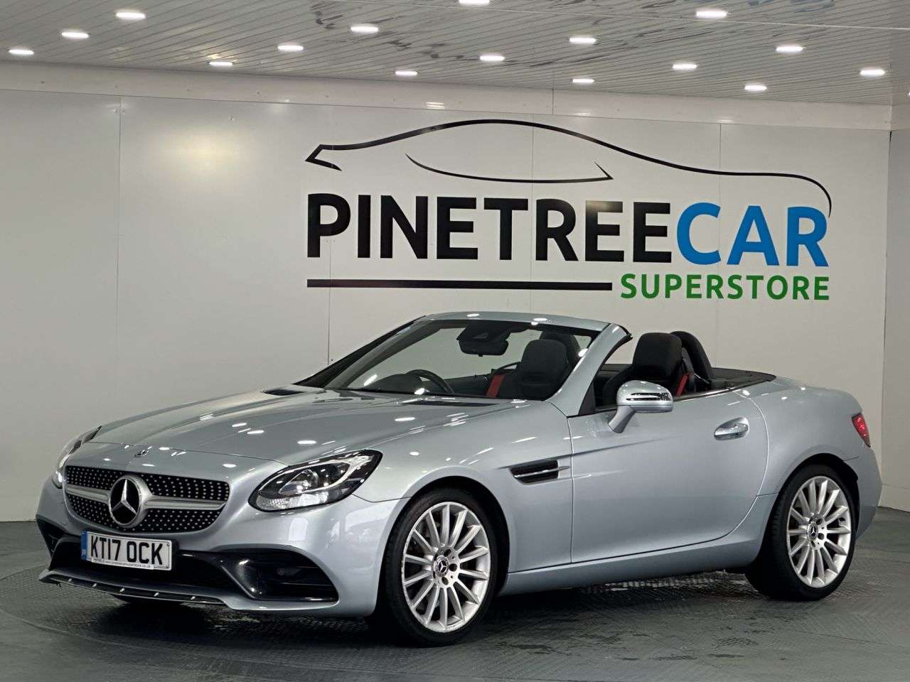 A 2017 MERCEDES-BENZ SLC 2.0 SLC300 AMG Line Convertible 2dr Petrol G-Tronic Euro 6 (s/s) (245 ps) A 2017 MERCEDES-BENZ SLC 2.0 SLC300 AMG Line Convertible 2dr Petrol G-Tronic Euro 6 (s/s) (245 ps)