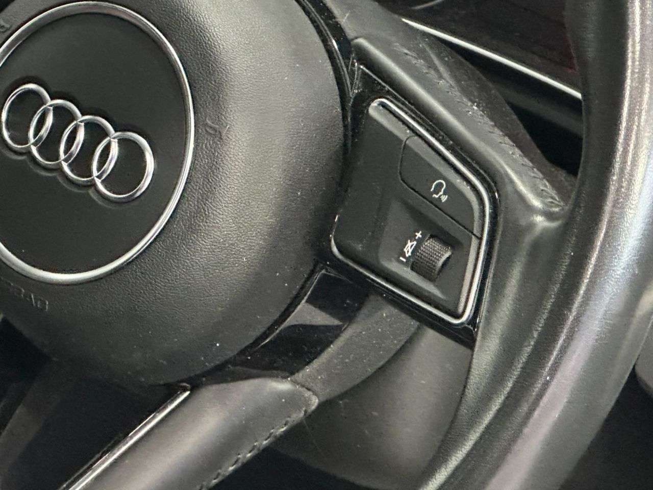 2017 AUDI A4 2017 AUDI A4