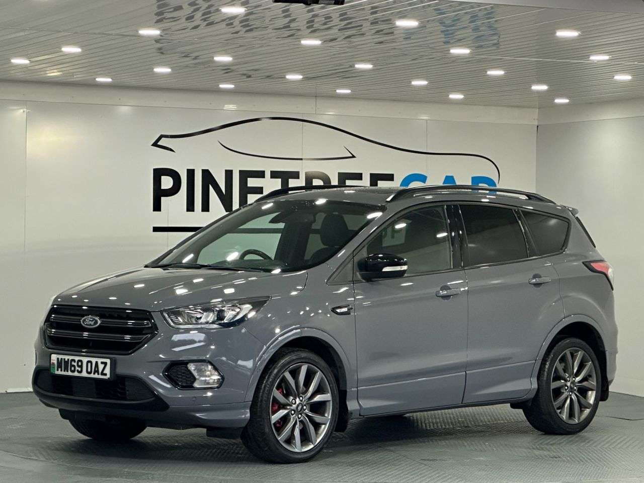 A 2019 FORD KUGA 2.0 TDCi EcoBlue ST-Line Edition SUV 5dr Diesel Manual Euro 6 (s/s) (150 ps A 2019 FORD KUGA 2.0 TDCi EcoBlue ST-Line Edition SUV 5dr Diesel Manual Euro 6 (s/s) (150 ps