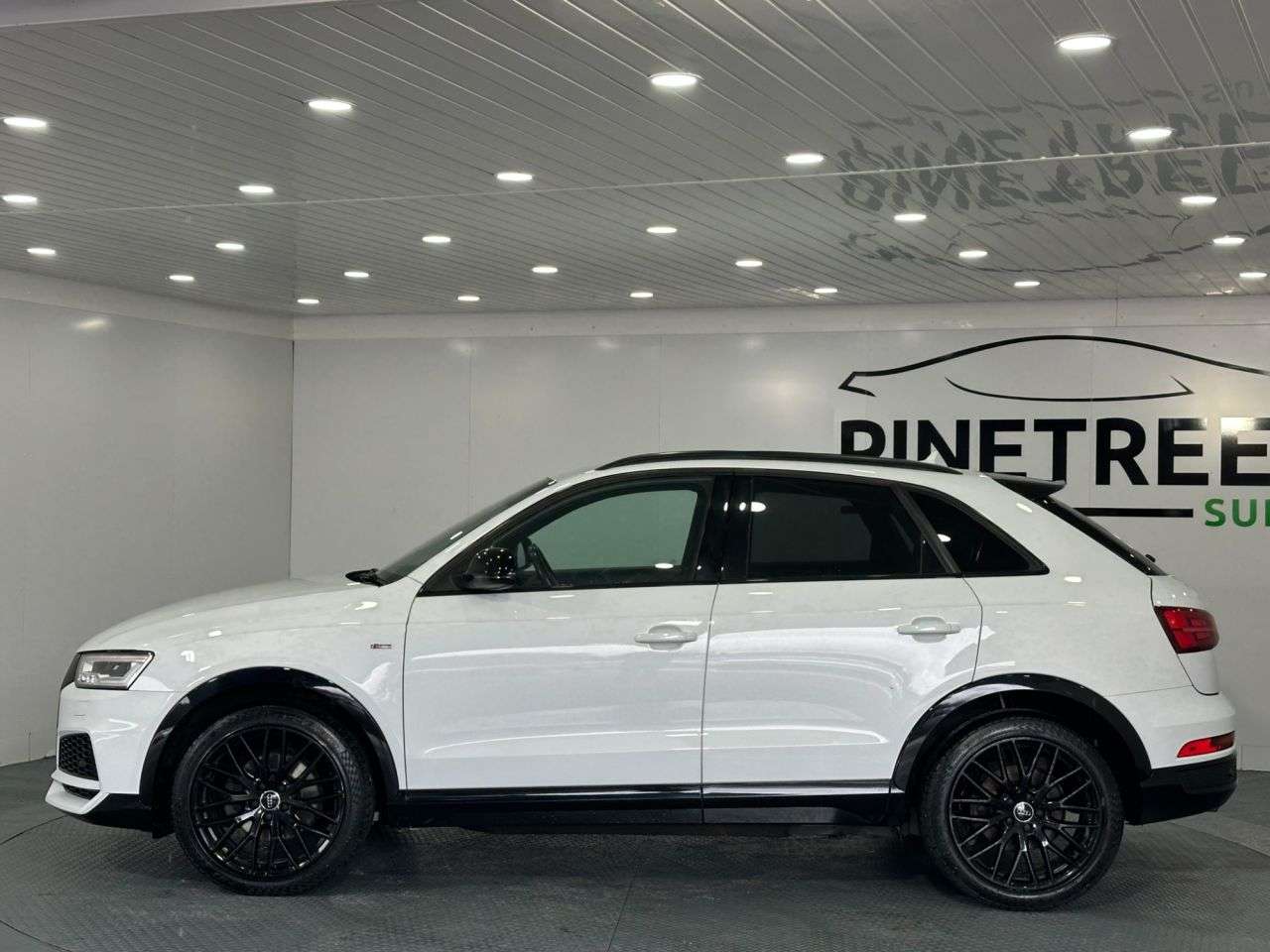 2018 AUDI Q3 2018 AUDI Q3