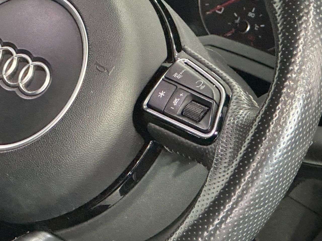 2018 AUDI Q3 2018 AUDI Q3