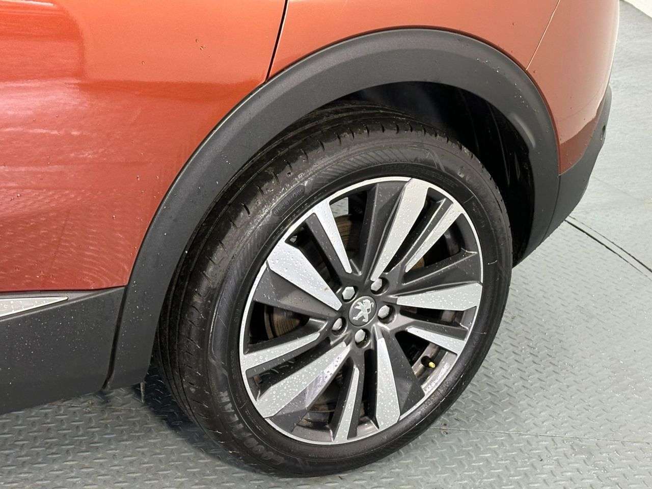 2019 PEUGEOT 3008 2019 PEUGEOT 3008