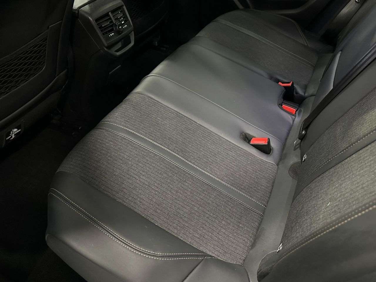 2019 PEUGEOT 3008 2019 PEUGEOT 3008