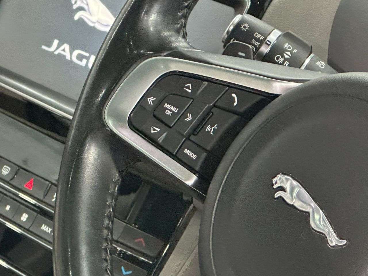 2018 JAGUAR F-PACE 2018 JAGUAR F-PACE