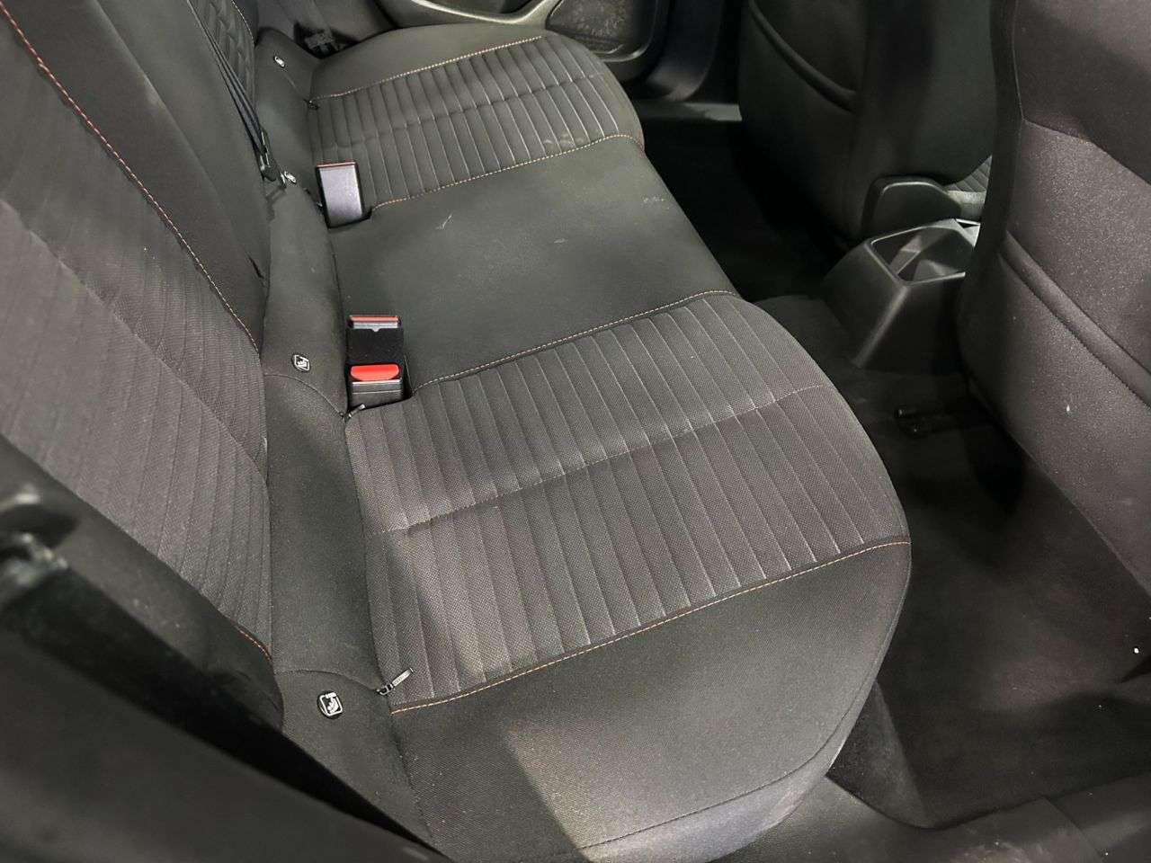 2021 PEUGEOT 2008 2021 PEUGEOT 2008