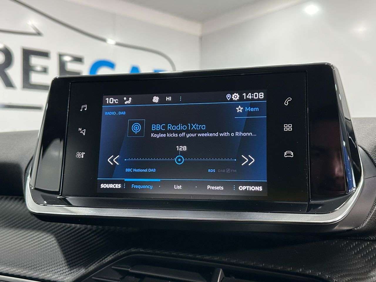 2021 PEUGEOT 2008 2021 PEUGEOT 2008