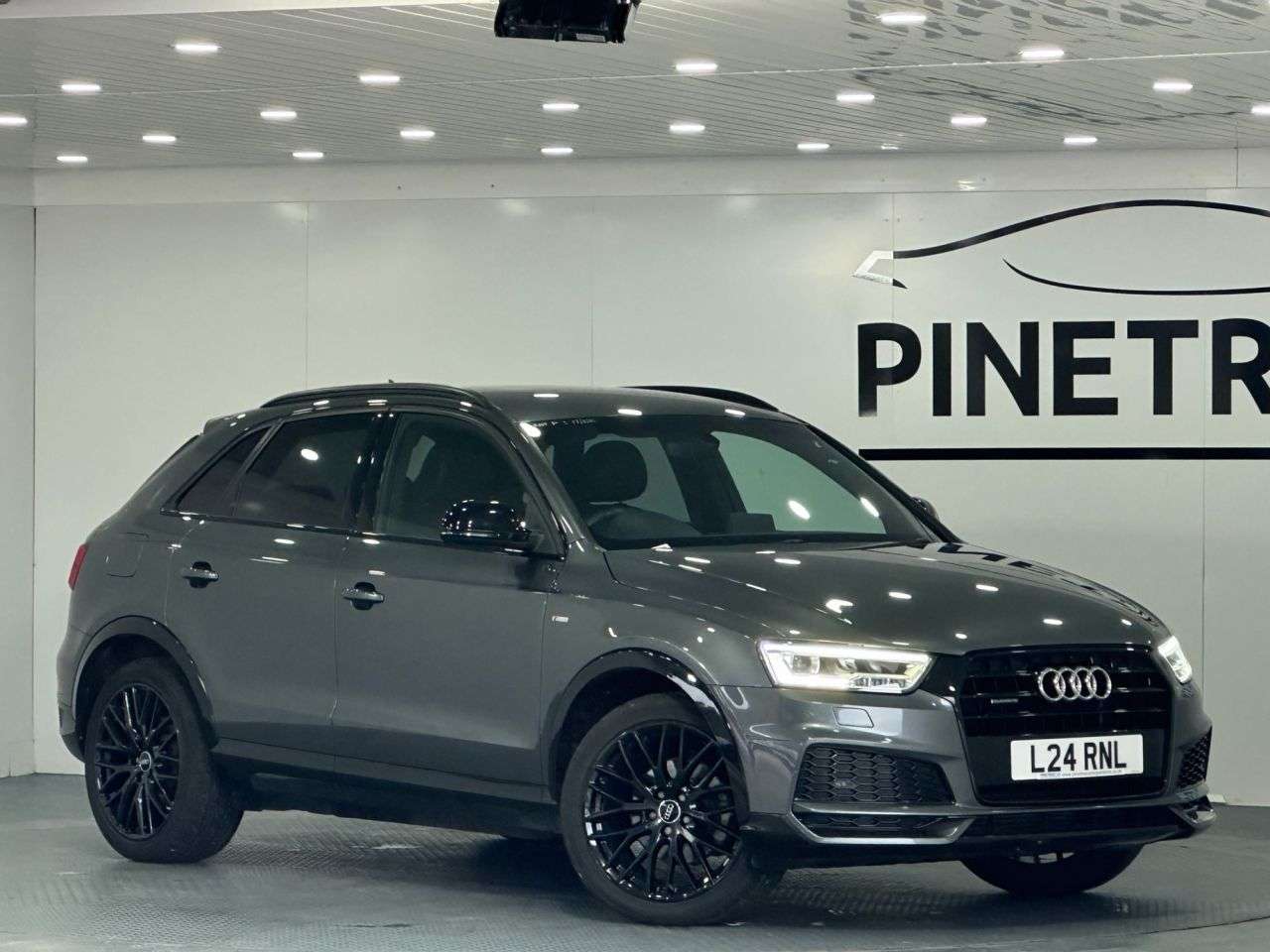 A 2017 AUDI Q3 2.0 TFSI Black Edition SUV 5dr Petrol S Tronic quattro Euro 6 (s/s) (180 ps A 2017 AUDI Q3 2.0 TFSI Black Edition SUV 5dr Petrol S Tronic quattro Euro 6 (s/s) (180 ps