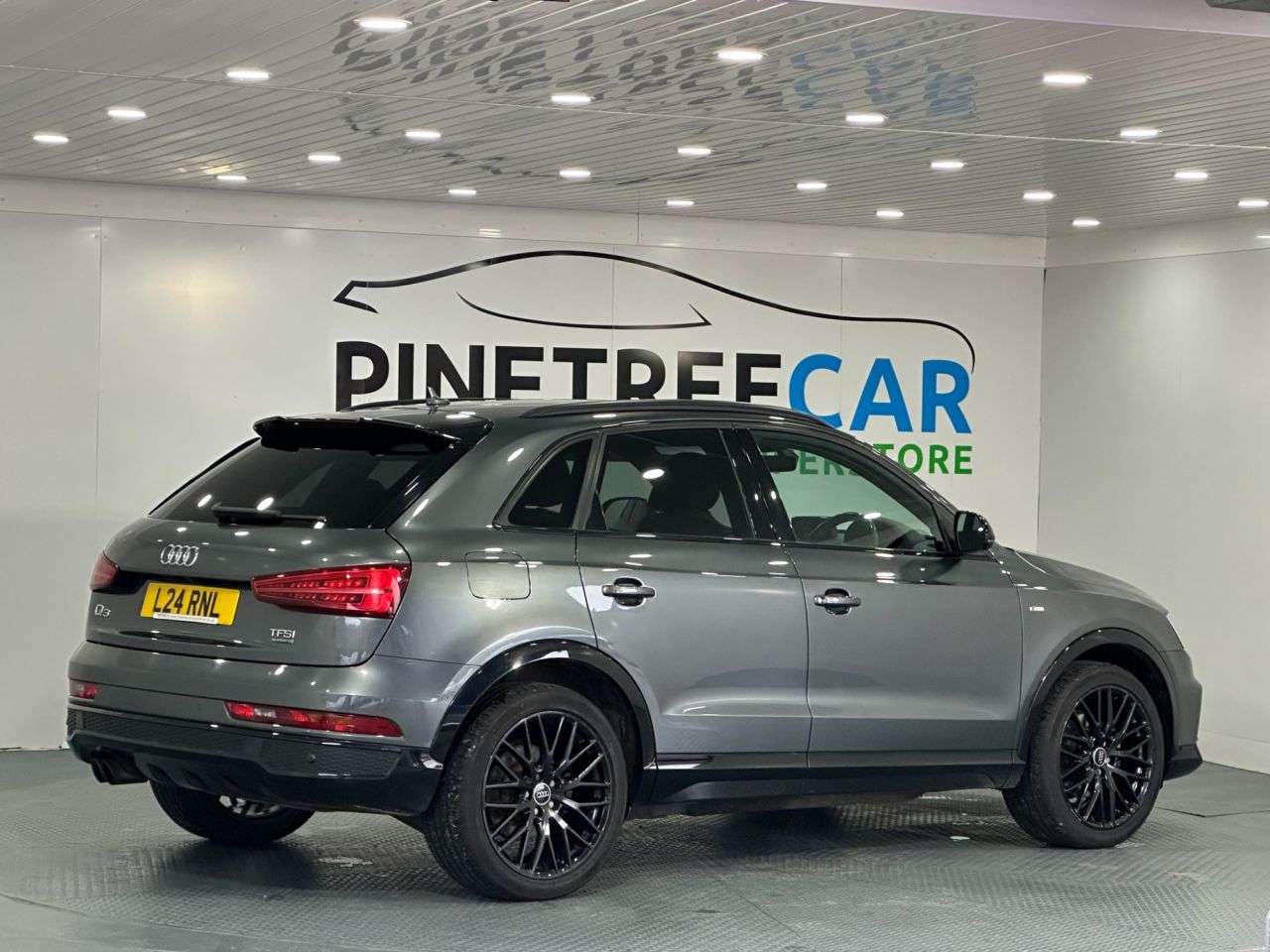 2017 AUDI Q3 2017 AUDI Q3