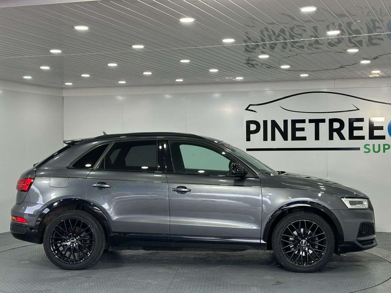 2017 AUDI Q3 2017 AUDI Q3