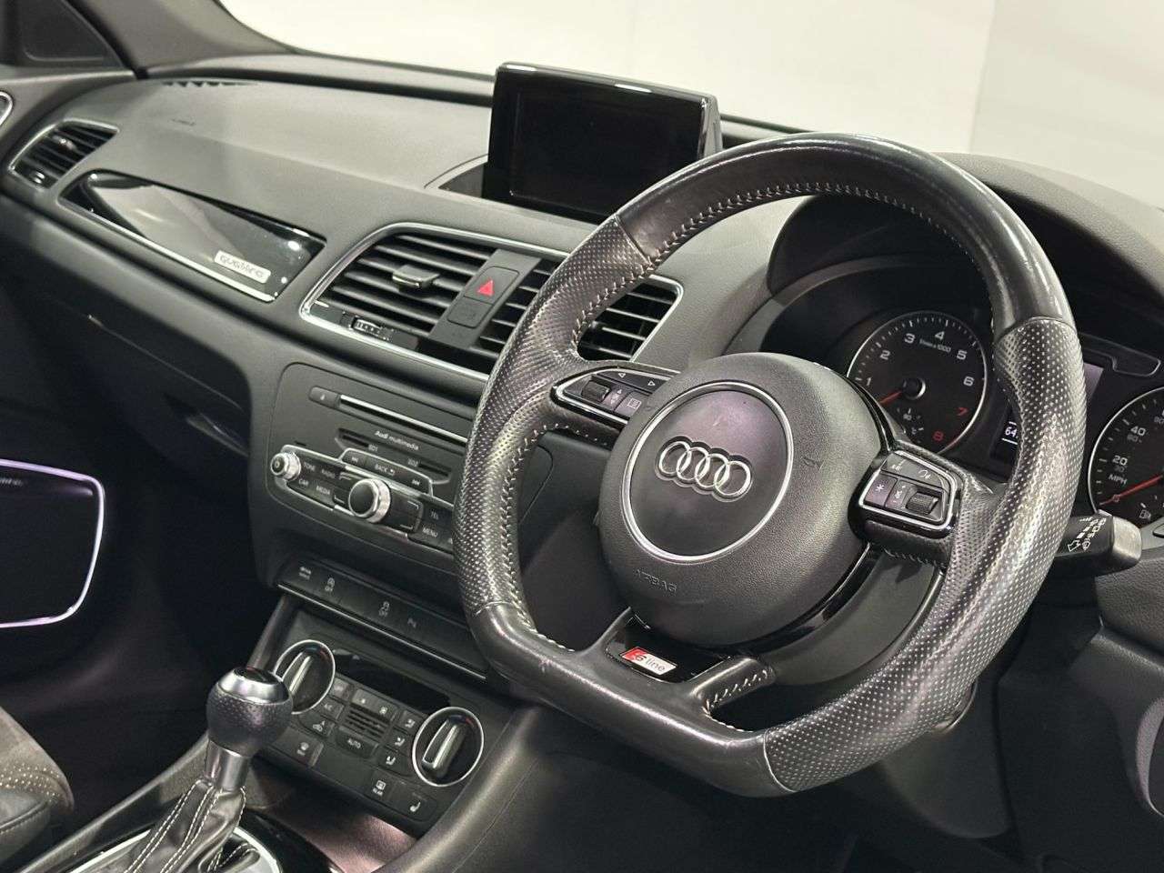 2017 AUDI Q3 2017 AUDI Q3