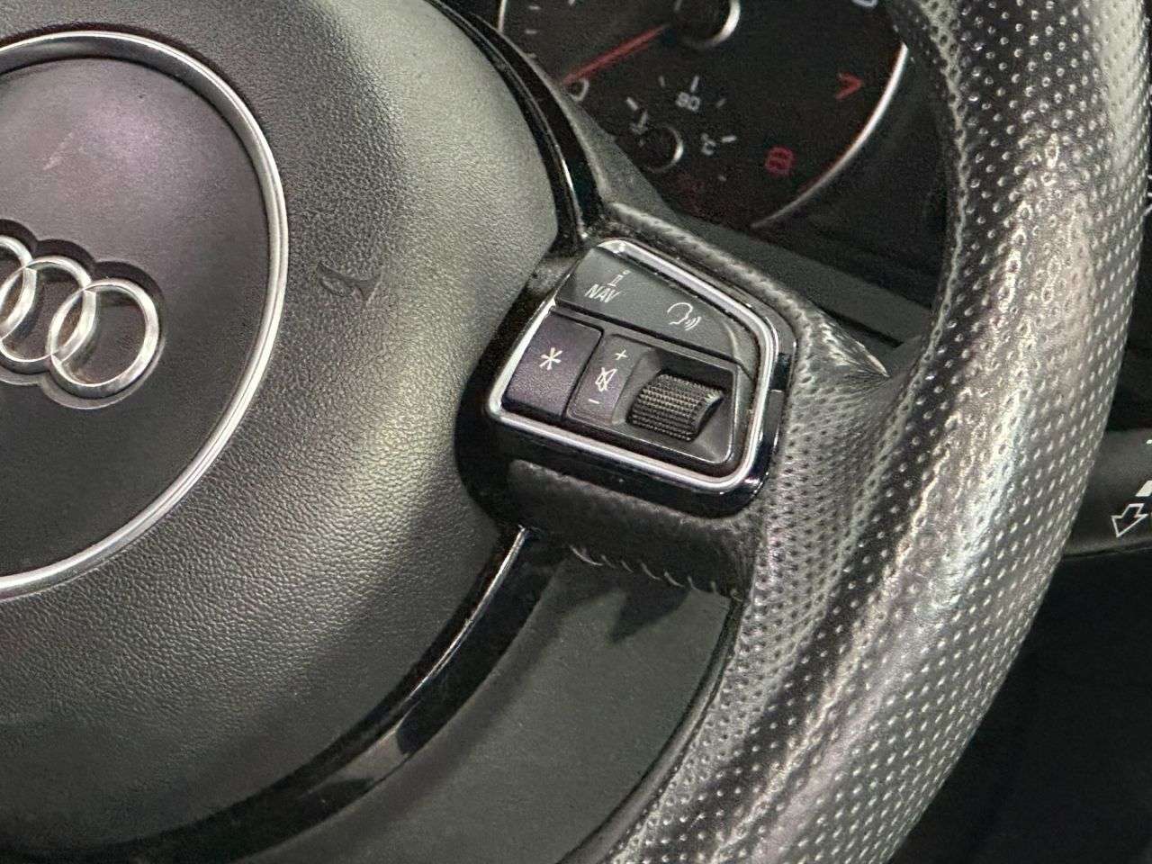 2017 AUDI Q3 2017 AUDI Q3