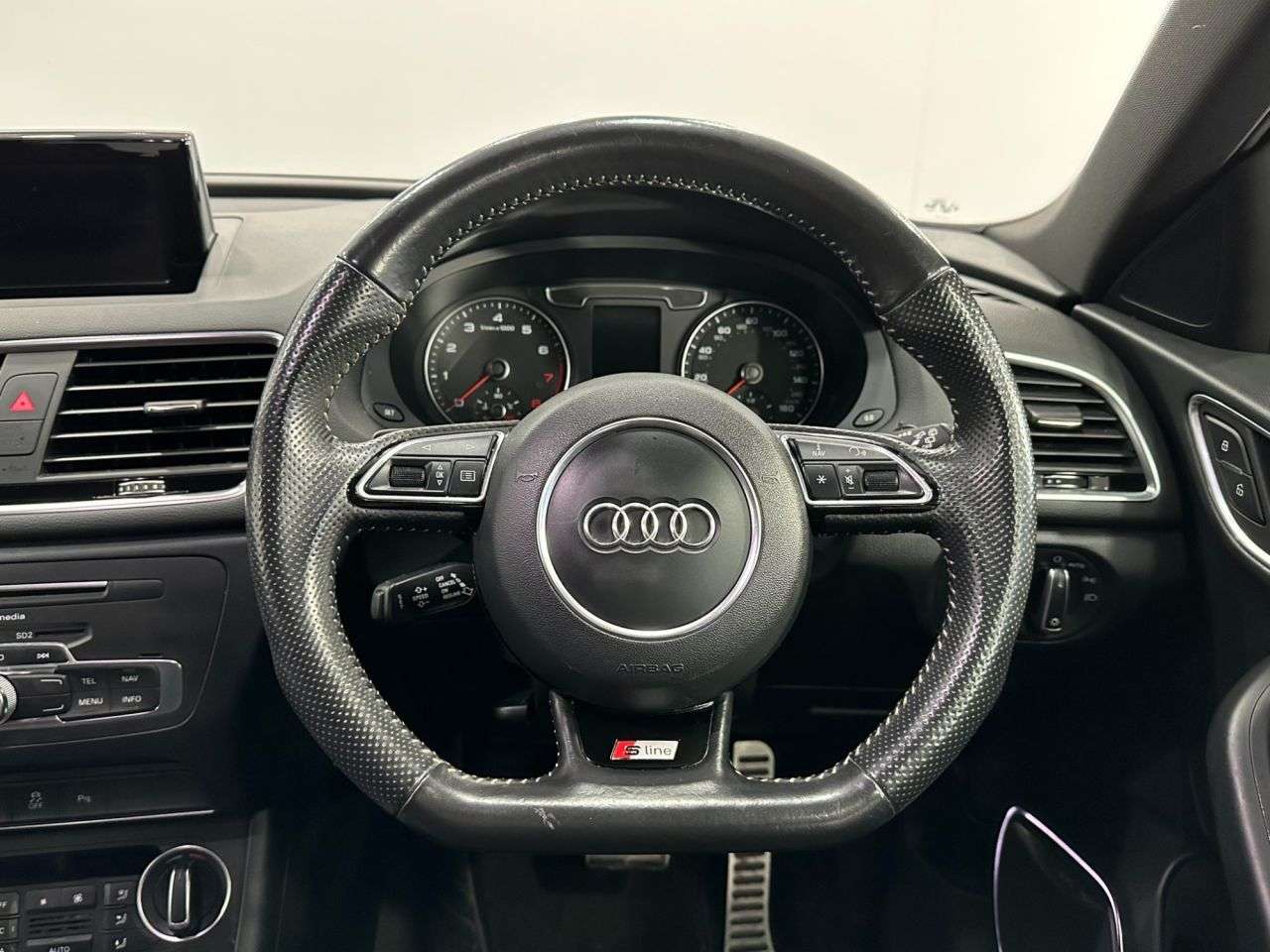 2017 AUDI Q3 2017 AUDI Q3