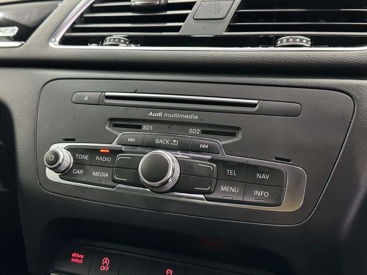 2017 AUDI Q3 2017 AUDI Q3