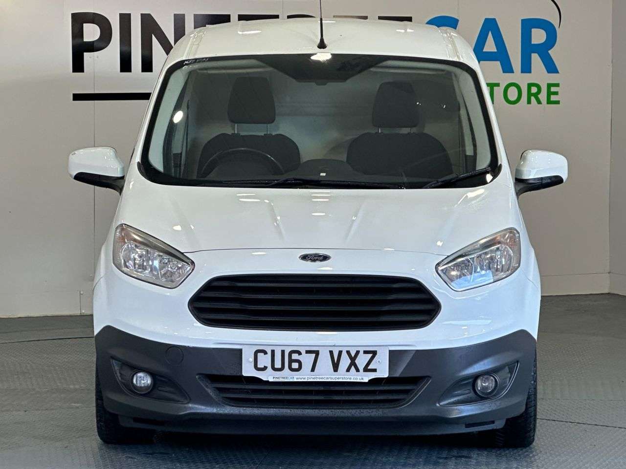 A 2017 FORD TRANSIT COURIER 1.5 TDCi Trend Panel Van 5dr Diesel Manual L1 Euro 6 (95 ps) A 2017 FORD TRANSIT COURIER 1.5 TDCi Trend Panel Van 5dr Diesel Manual L1 Euro 6 (95 ps)