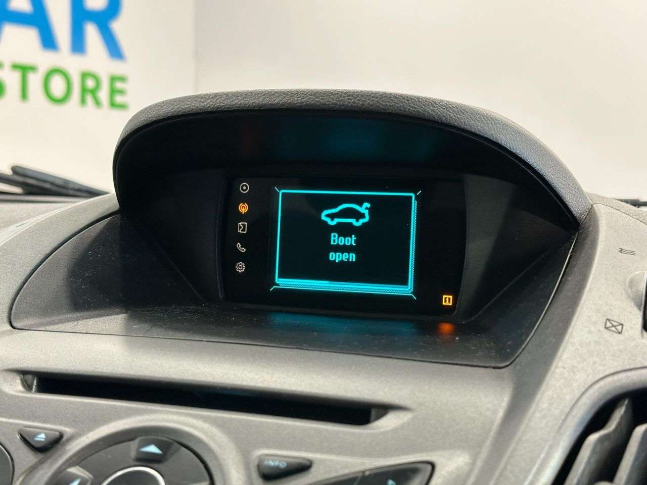 2017 FORD TRANSIT COURIER 2017 FORD TRANSIT COURIER