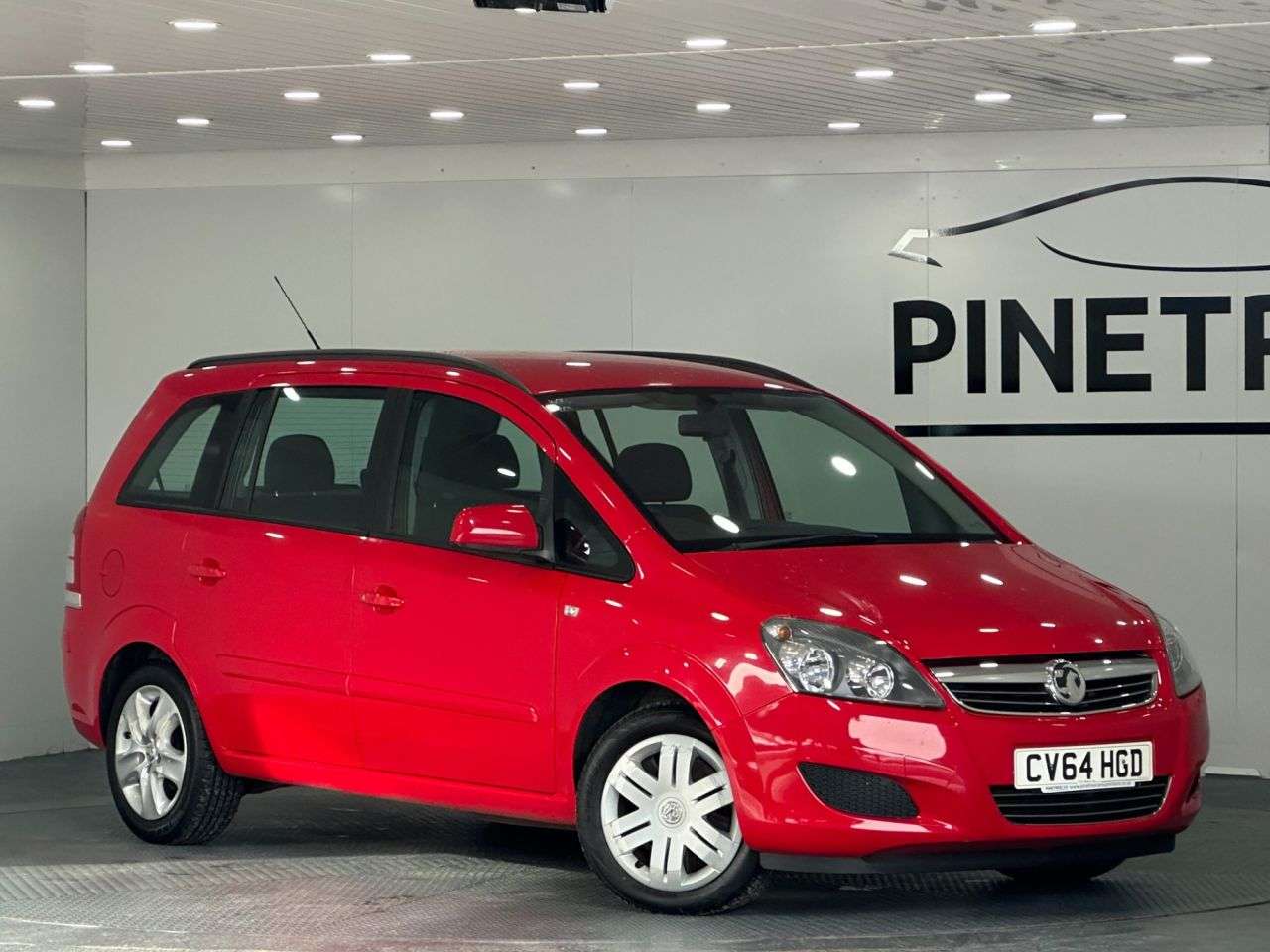 A 2014 VAUXHALL ZAFIRA 1.8 16V Exclusiv MPV 5dr Petrol Manual Euro 5 (120 ps) A 2014 VAUXHALL ZAFIRA 1.8 16V Exclusiv MPV 5dr Petrol Manual Euro 5 (120 ps)