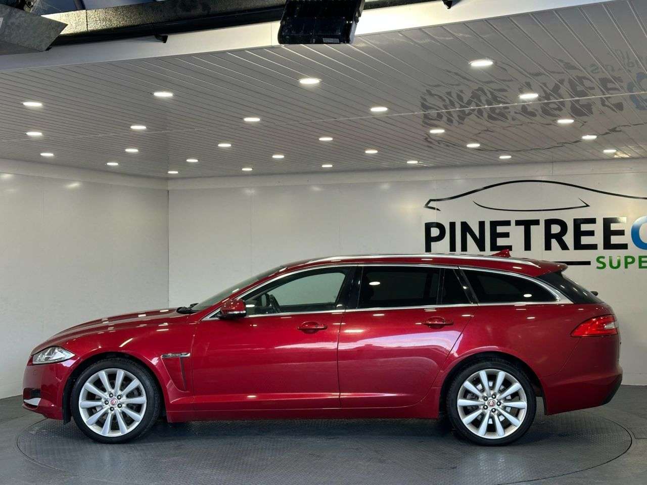 2015 JAGUAR XF 2015 JAGUAR XF
