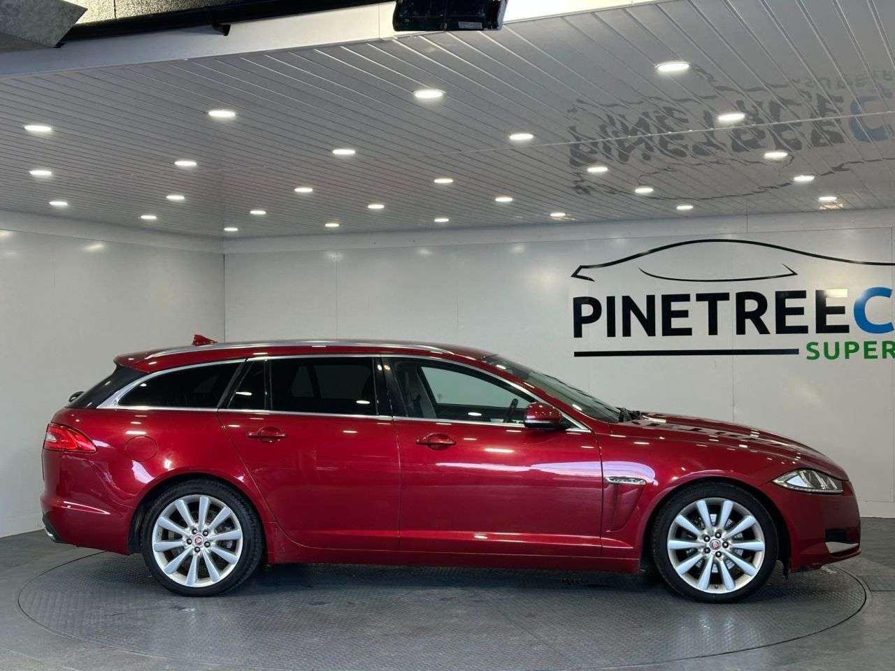 2015 JAGUAR XF 2015 JAGUAR XF