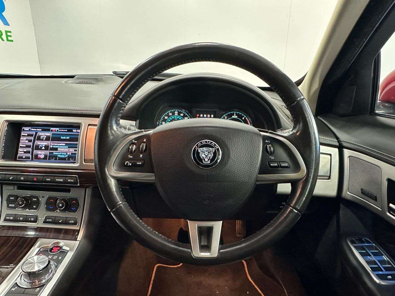 2015 JAGUAR XF 2015 JAGUAR XF