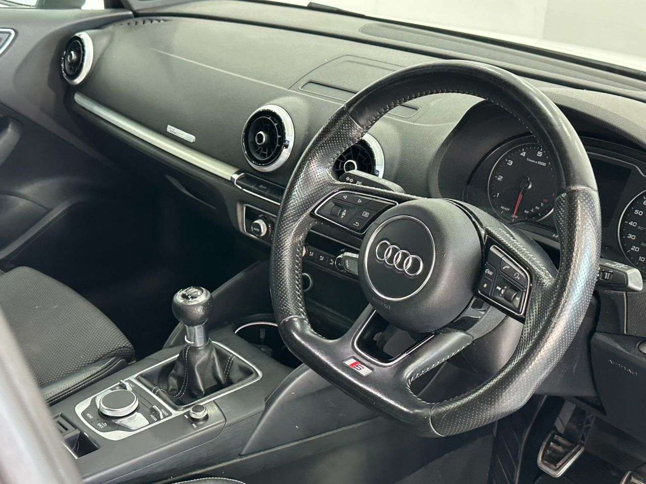 2017 AUDI A3 2017 AUDI A3
