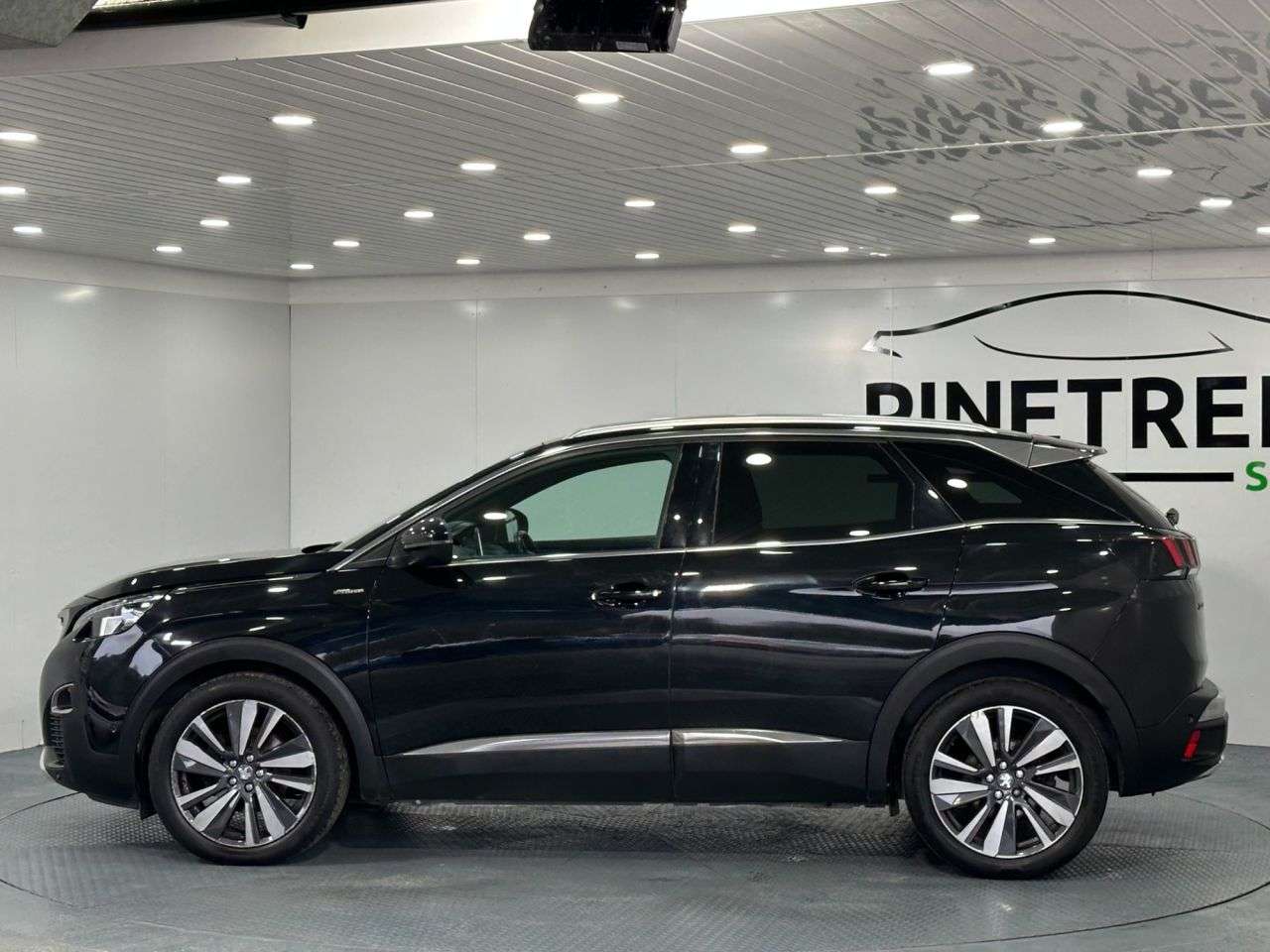 2019 PEUGEOT 3008 2019 PEUGEOT 3008
