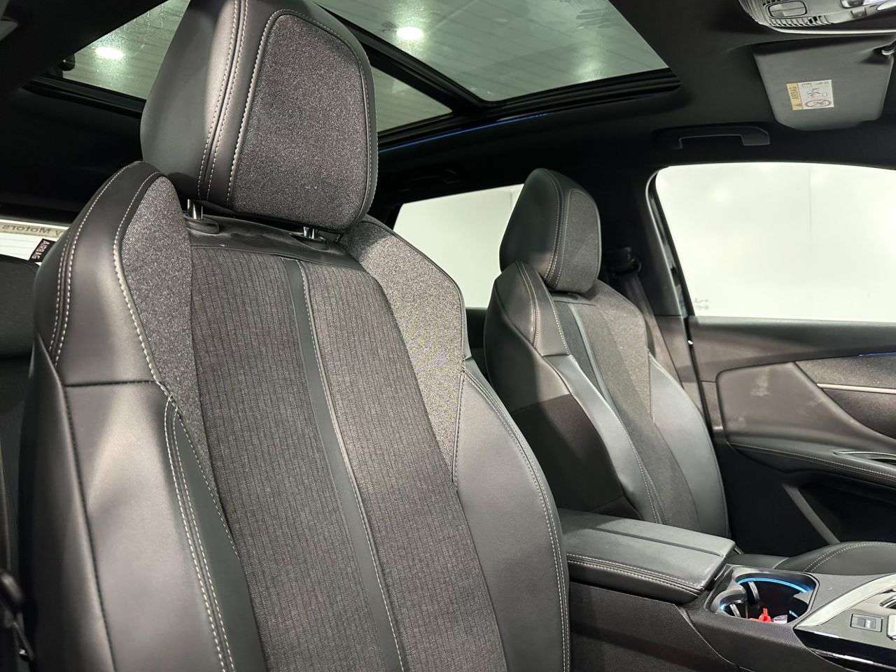 2019 PEUGEOT 3008 2019 PEUGEOT 3008