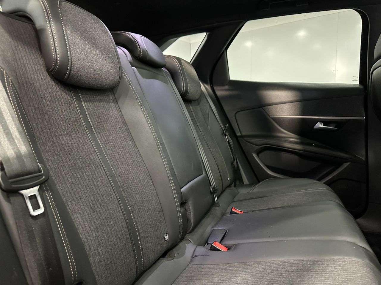 2019 PEUGEOT 3008 2019 PEUGEOT 3008