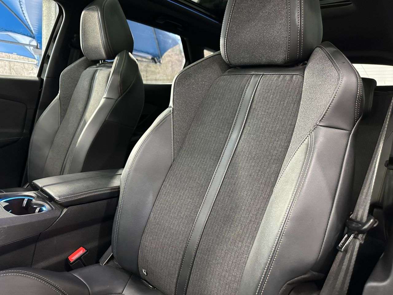 2019 PEUGEOT 3008 2019 PEUGEOT 3008